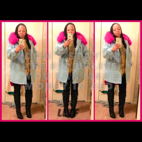 Denim Hooded Jacket with Fur- HOT PINK - Picture 4 of 8